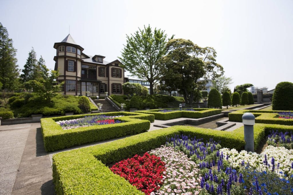 アメリカンヴィクトリアンの建物が素敵な外交官の家