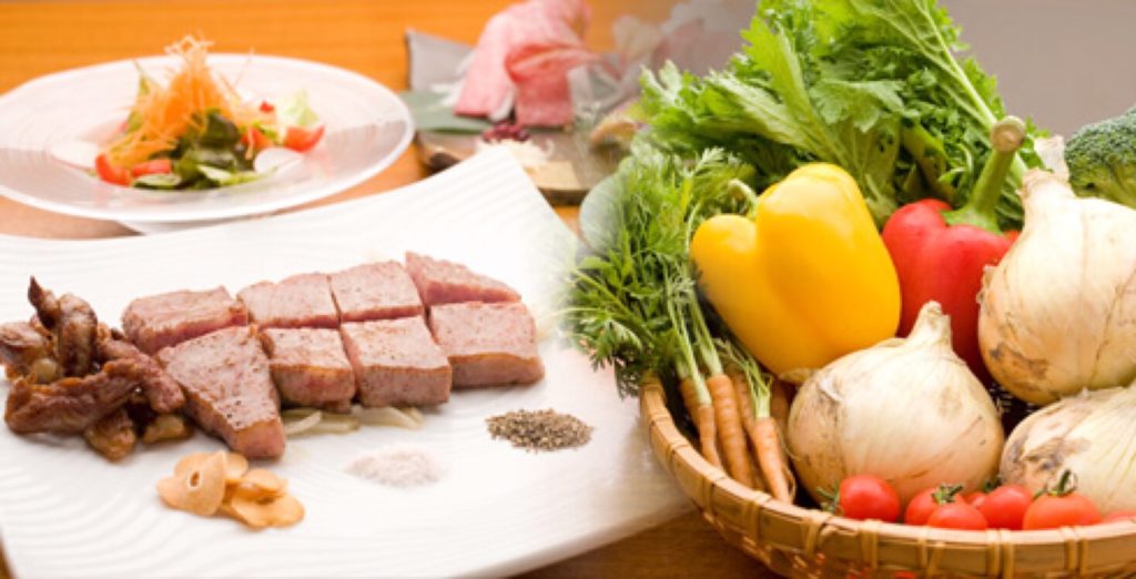 神戸牛ステーキ志んの神戸牛ロースランチと有機野菜