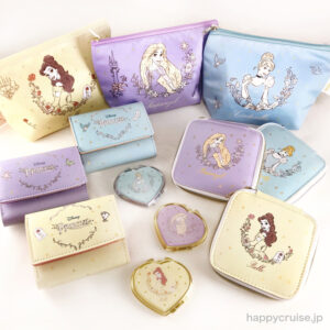 ミニ財布が300円！【スリコ×ディズニープリンセス】コラボグッズが衝撃