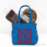 700円なの!?【紀ノ国屋】新色ブルーのミニスイーツバッグ!気になる中身をチェック♡