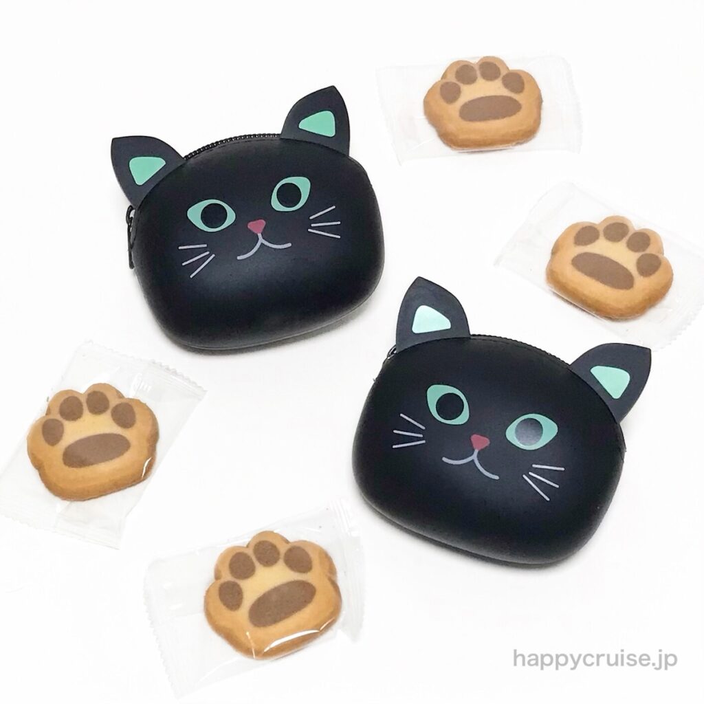 453円なの!?【カルディ】お菓子入り「黒猫ぷにぷにポーチ」が可愛すぎでしょ♡