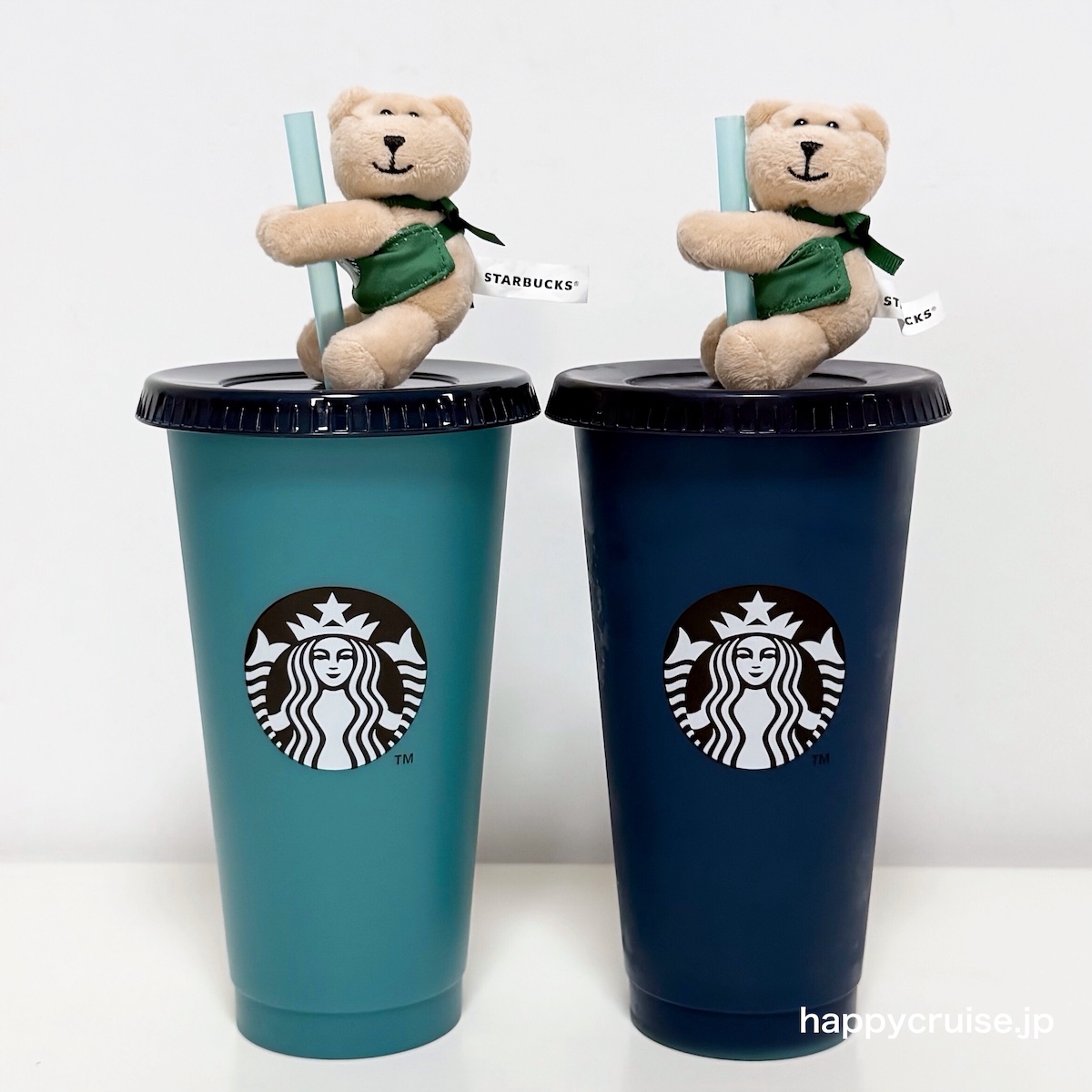 【スタバ新作グッズ】カラーチェンジング「リユーザブルカップ」まるで夏の海♡ターコイズからネイビーに色変化!
