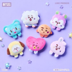 BTS【BT21×ファミマ】アニメ最新作「The Journey」シリーズのぬいぐるみバッジが新登場！