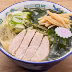 六厘舎の兄弟【舎鈴（しゃりん）】涼と旨みがドンッ！『鳴門わかめ冷やかけ』が7/9(水)登場！