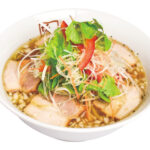 残暑にぴったり！【喜多方ラーメン坂内】倍焼豚も選べる「季節野菜の生姜醤油ラーメン」8月19日(火)発売スタート！