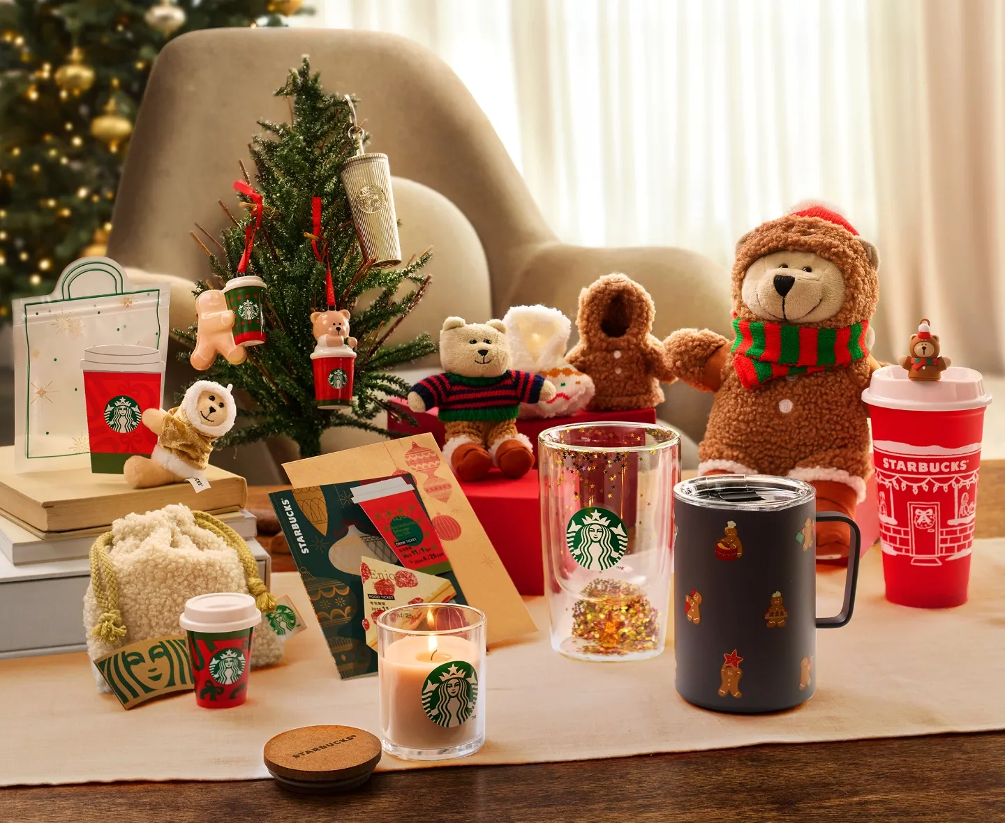 【スタバ新作】ハッピーホリデー2025の新作グッズ!クリスマス柄やジンジャーブレッドマンがかわいい〜♡11月1日(土)発売