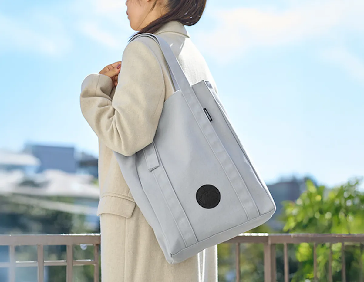 【スタバ福袋2026】きたーっ!抽選エントリーは11/4(火)スタート!予約方法&気になる中身をチェック♡