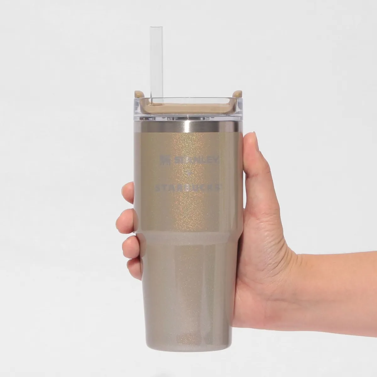 【スタバ新作グッズ】上品ゴールドで冬支度。毎日がときめく限定タンブラー・ステンレスボトル・スタンレーが2025年11月1日(土)新登場♡