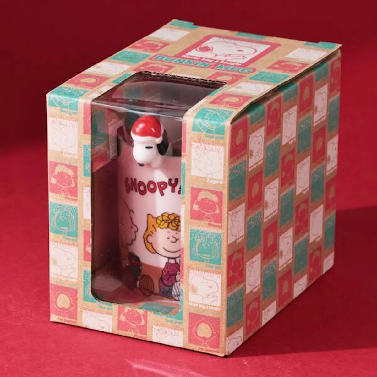 【カルディ】ダンキンスヌーピーカップ クリスマス〈フレンズ〉1,397円(税込)