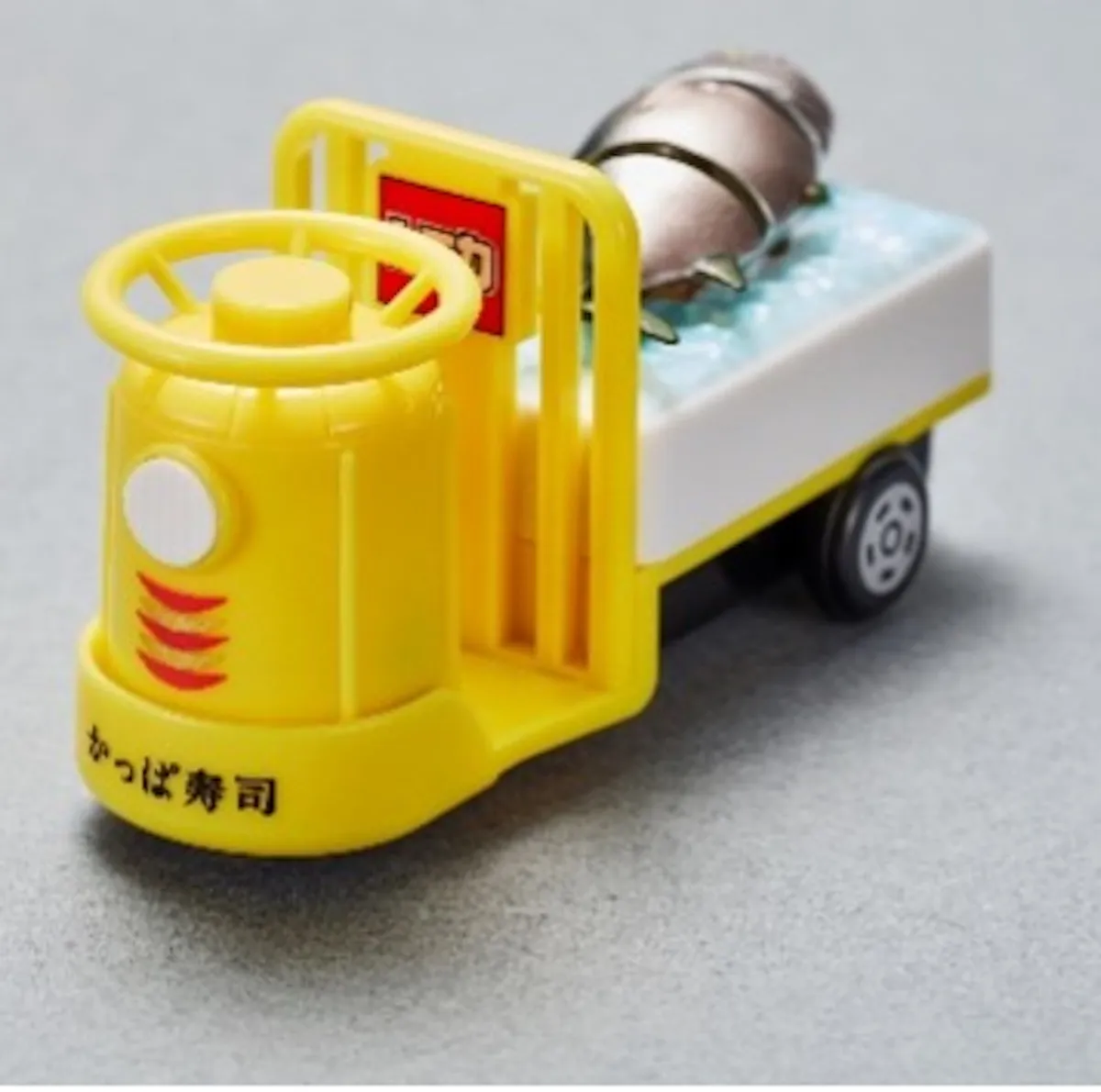 【かっぱ寿司×トミカ 第2弾】ターレー(ぴちぴち動くまぐろ)がもらえる!先着プレゼントキャンペーン!11/20(木)~スタート!