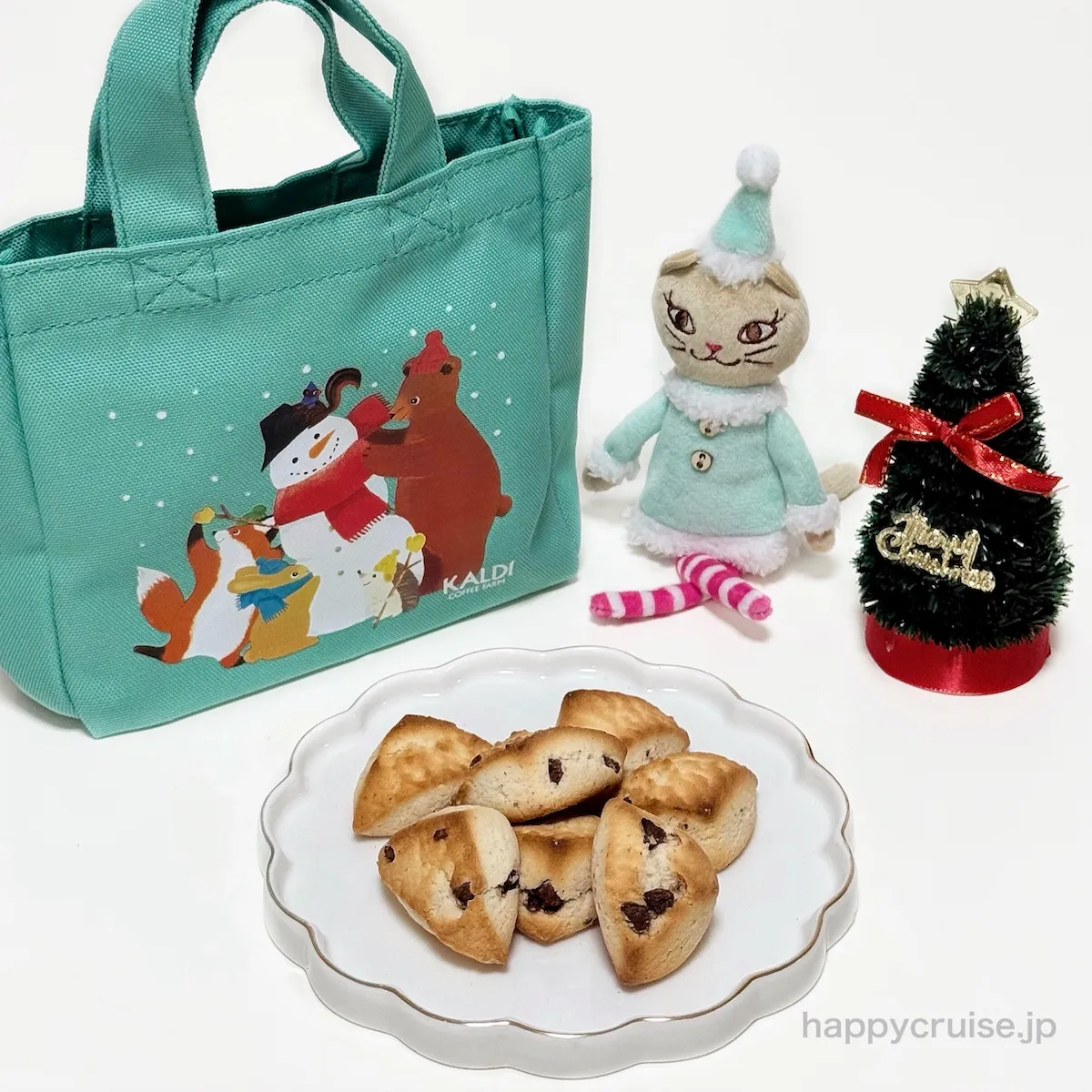 ウソ、680円なの!?【カルディ】お菓子入り『クリスマスミニバッグ』は見つけたら即買い確定♡