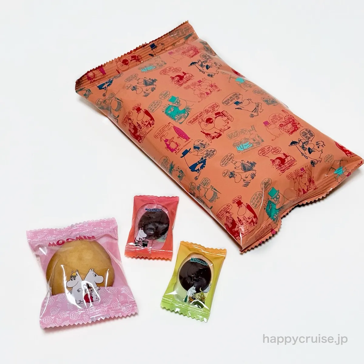 999円なの!?【カルディ】クリスマスお菓子ギフト『ムーミンブックティン』が可愛すぎる〜♡