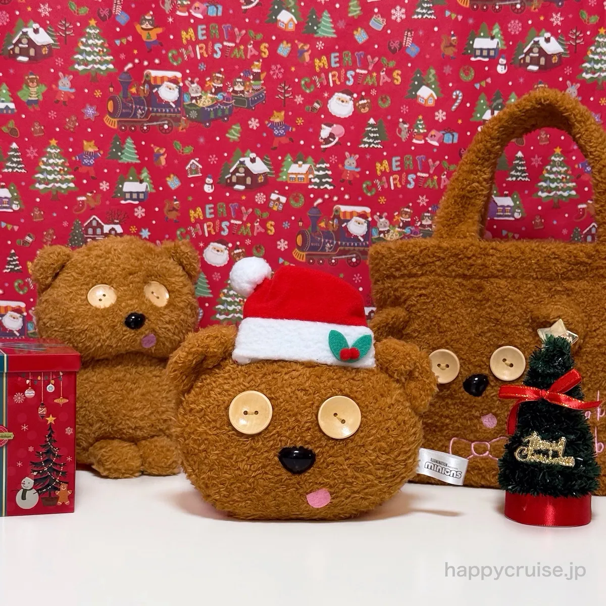 890円なの!?【カルディ クリスマス2025】ミニオンお菓子入り!ティムのフェイスポーチが激カワでしょ♡