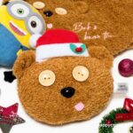 890円なの!?【カルディ クリスマス2025】ミニオンお菓子入り！ティムのフェイスポーチが激カワでしょ♡