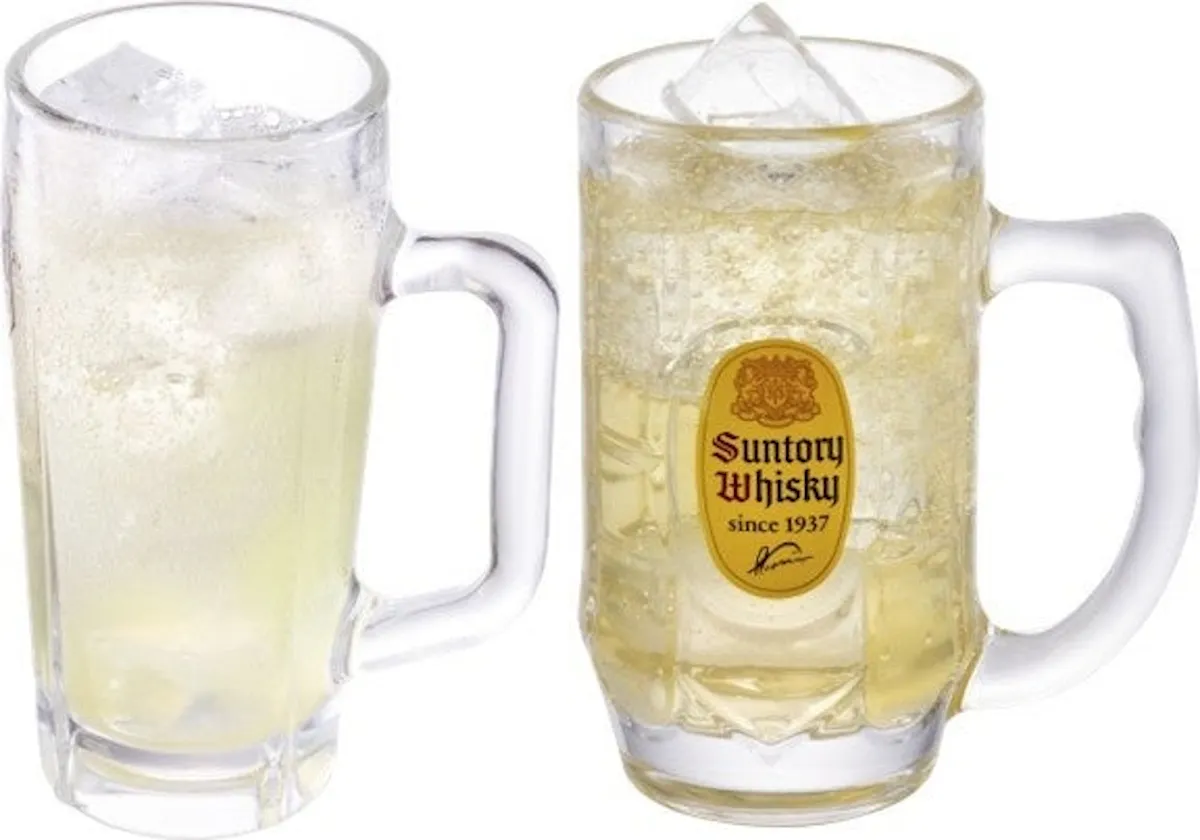 【ガストメニュー】〈アルコール〉レモンサワー/角ハイボール