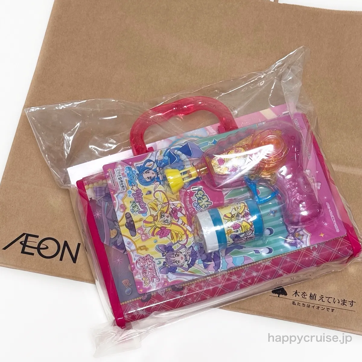 【プリキュア福袋2026】ぬりえ&シールハッピーバッグがイオンで争奪戦!? 豪華5点セットが1000円♡お得すぎる中身を大公開!