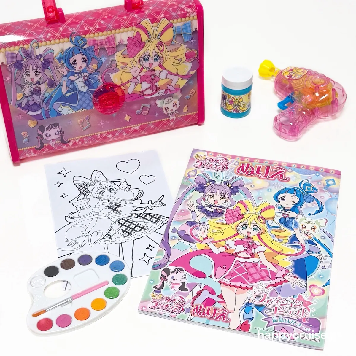 【プリキュア福袋2026】ぬりえ&シールハッピーバッグがイオンで争奪戦!? 豪華5点セットが1000円♡お得すぎる中身を大公開!