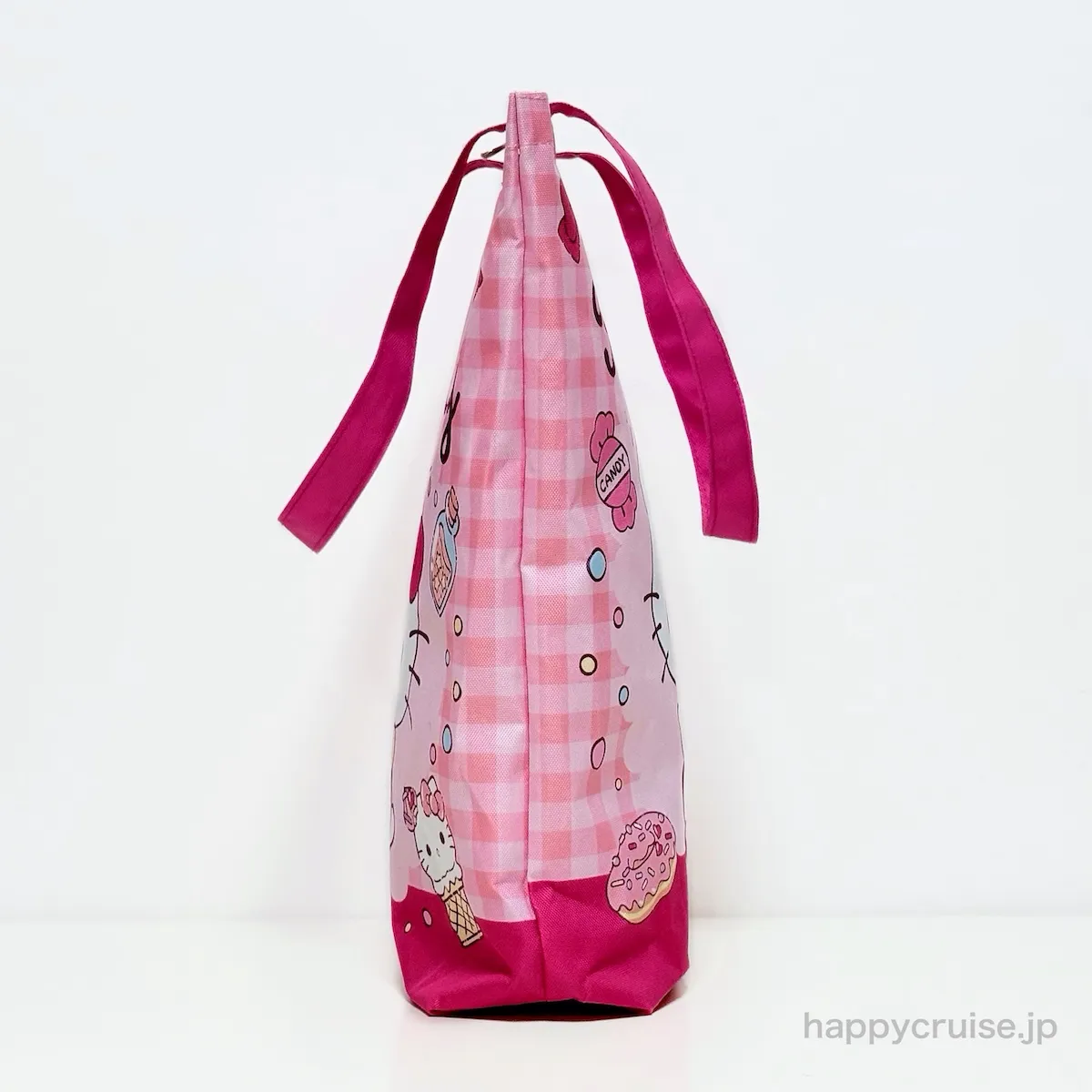 イオンで争奪戦!?【ハローキティ福袋2026】トートバッグ付き豪華4点セットが1,000円は破格でしょ♡