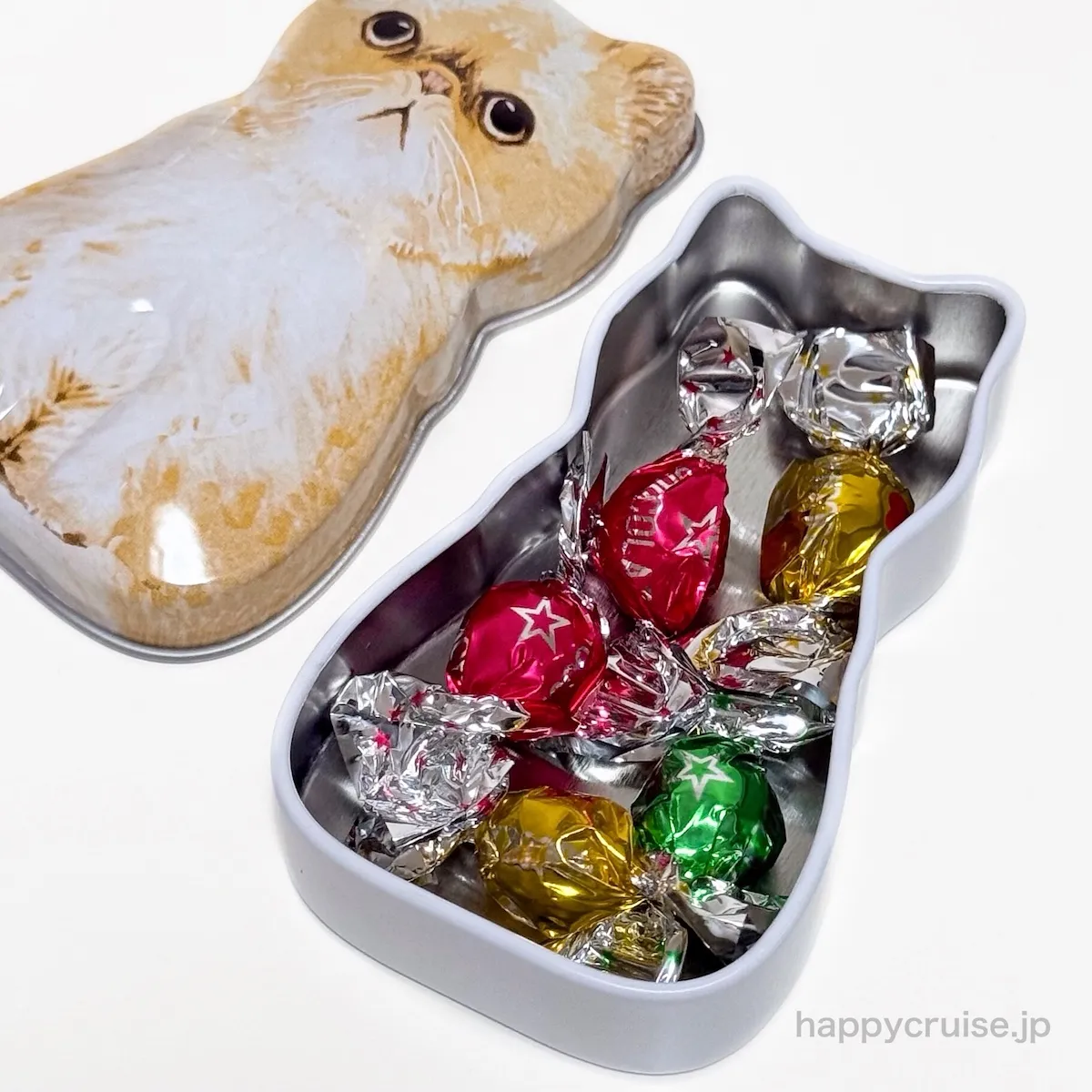 350円なの!?【カルディ】バレンタイン『チョコ入りミニねこ缶 2026』は見つけたら即買い確定♡