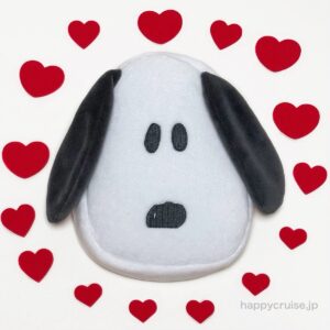 908円なの!?【カルディ】スヌーピーのバレンタインフェイスポーチは見つけたら即買い確定♡