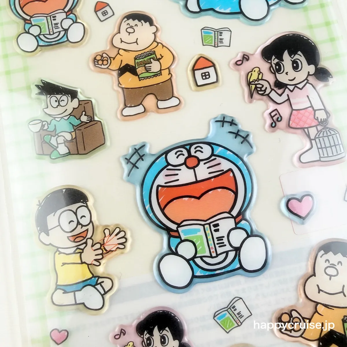 【ドラえもん】新作の立体シール「ドロップジェリーシール」4種類(トラベルさんぽ・POP柄・ぬいぐるみいっぱい/海・おうちじかん)が可愛すぎた‥♡ 2026年2月27日(金)に映画館グッズ売り場で買えたよ♪