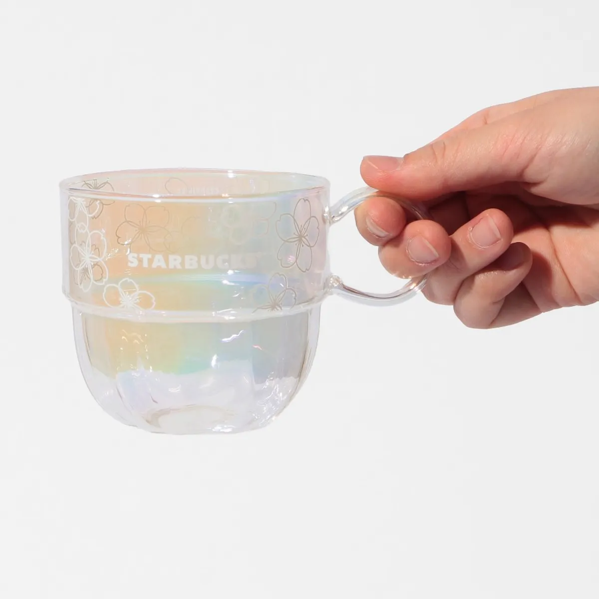 【スタバさくら2026】「SAKURA 新作グッズ第2弾」桜舞う青空がテーマ!エアリーブルーがきらめく限定ボトルやタンブラーなど16種類を大公開♡