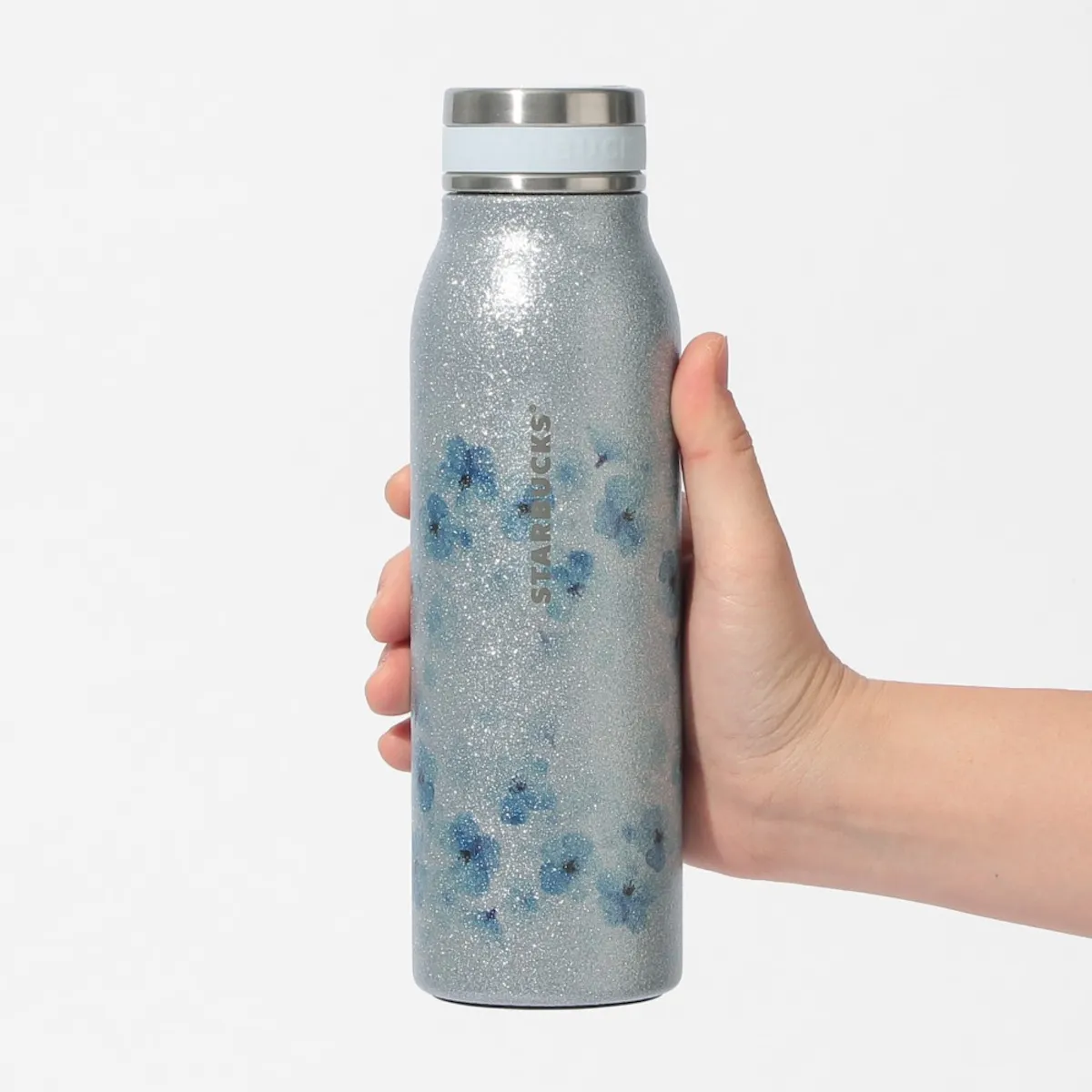 【スタバさくら2026】「SAKURA 新作グッズ第2弾」桜舞う青空がテーマ!エアリーブルーがきらめく限定ボトルやタンブラーなど16種類を大公開♡