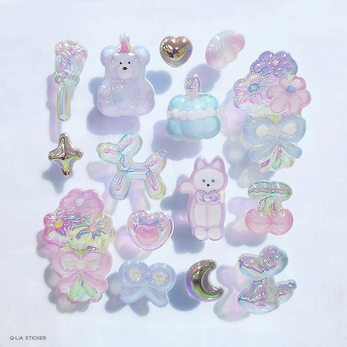 【クーリア新作】4月発売の「パフィーバルーンステッカー」が争奪戦の予感…!オーロラに輝く立体シールに一目惚れ♡