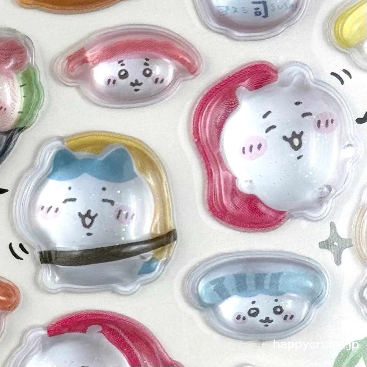 【ちいかわボンドロ】ちいかわ ボンボンドロップシール 第3弾 「ちいかわ寿司」¥550(税込)パッケージ外観と商品アップ画像(HAPPY CRUISE オリジナル画像)