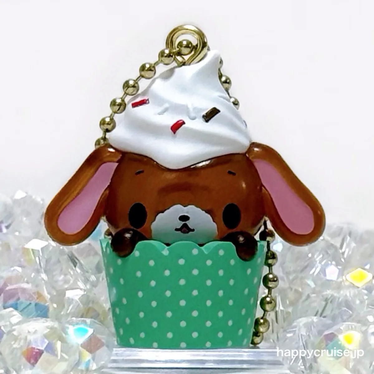 くろうさ「シュガーバニーズ カップケーキチャーム」の商品外観全体像(バンダイ ガシャポン ガチャガチャ カプセルトイ)(HAPPY CRUISE オリジナル画像)