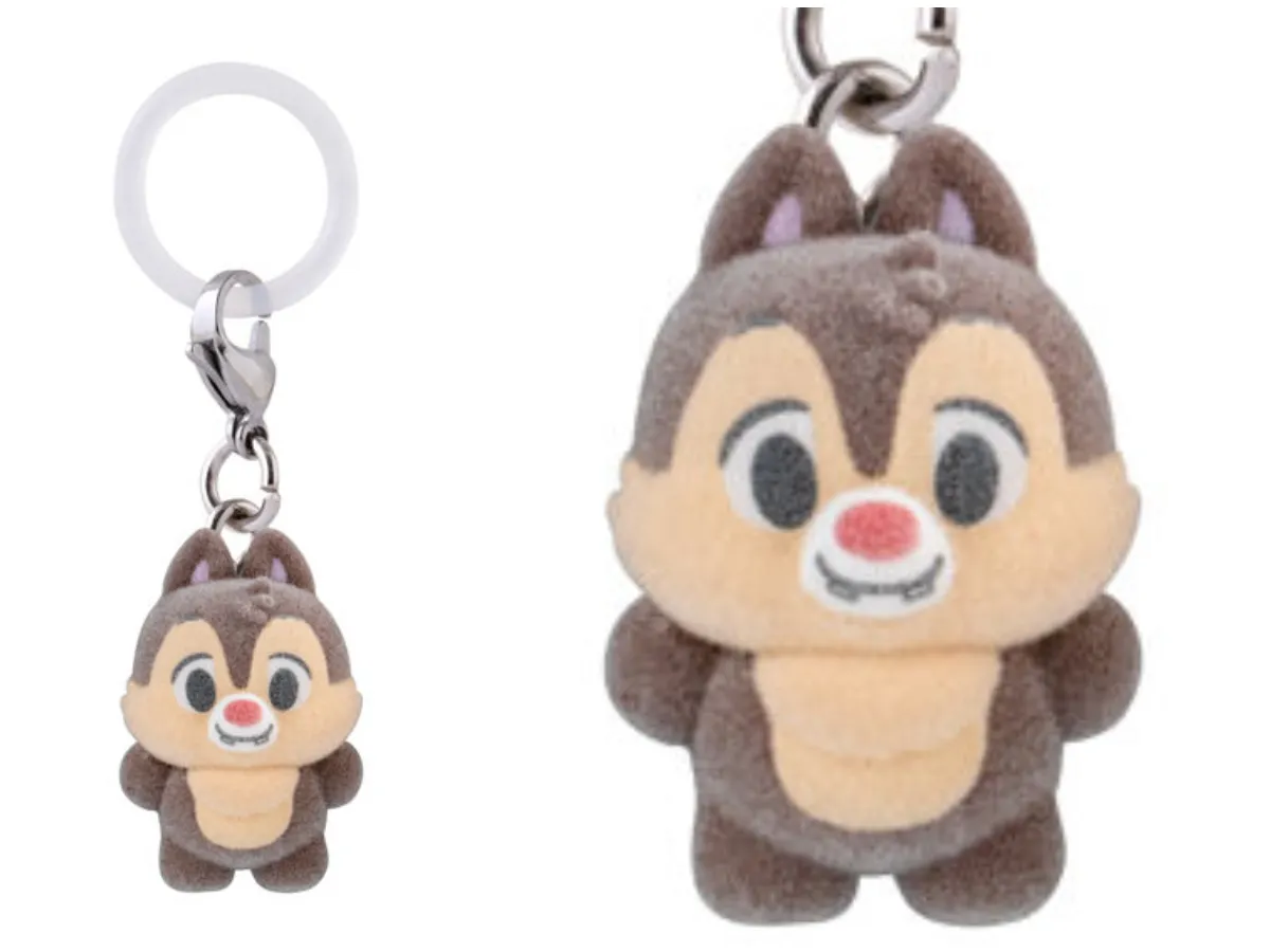 バンダイ ガシャポン【ディズニー】“ディズニーキャラクター” ふわふわめじるしアクセサリー【デール】全体像とアップ画像