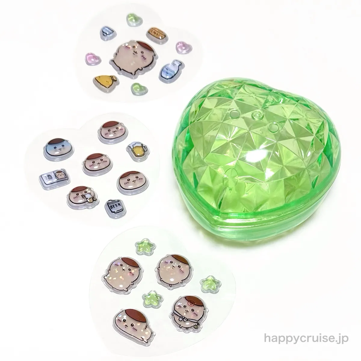 パレードのカプセルトイ【ちいかわ新作ガチャ】「ちいかわ PUKU CHURU seal①(ぷくちゅるシール)」ハート型カプセル入り【くりまんじゅうデザイン】(HAPPY CRUISE オリジナル画像)