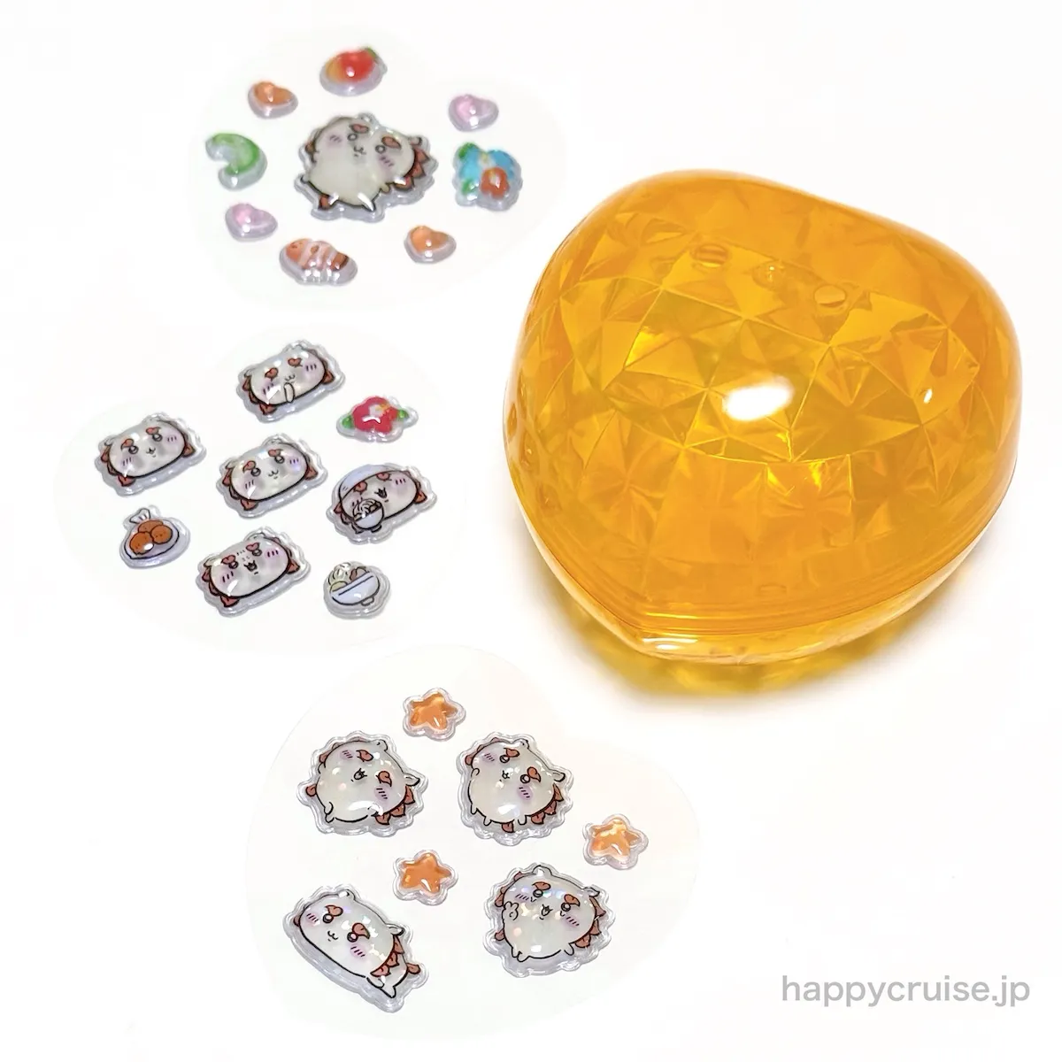 パレードのカプセルトイ【ちいかわ新作ガチャ】「ちいかわ PUKU CHURU seal①(ぷくちゅるシール)」ハート型カプセル入り【シーサーデザイン】(HAPPY CRUISE オリジナル画像)