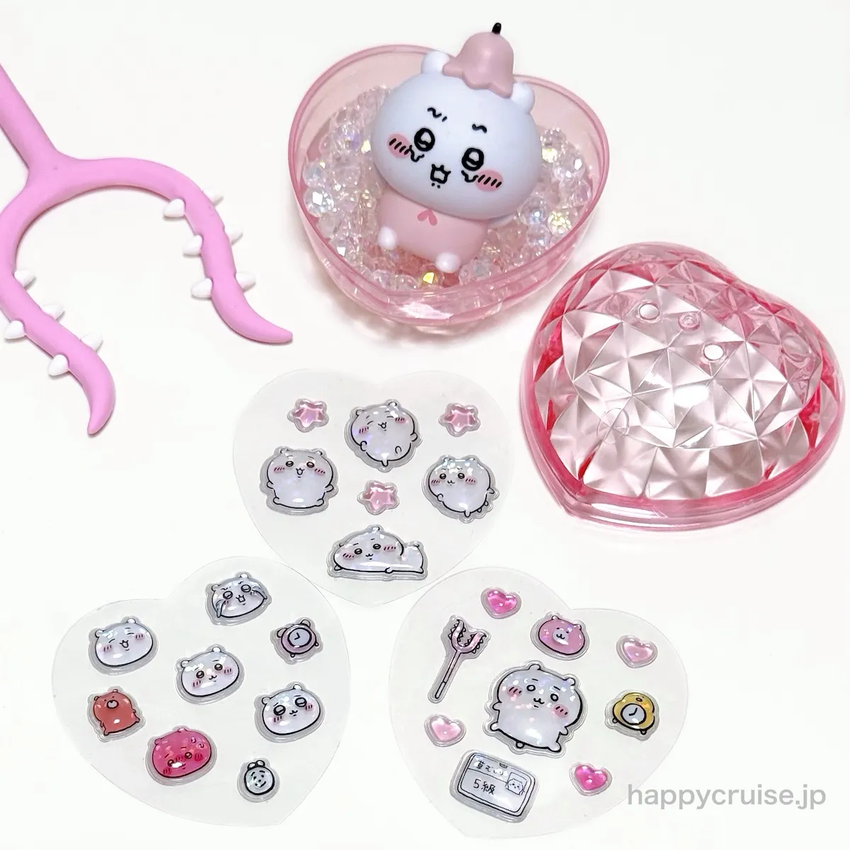 パレードのカプセルトイ【ちいかわ新作ガチャ】「ちいかわ PUKU CHURU seal①(ぷくちゅるシール)」ハート型カプセル入り【ちいかわデザイン】(HAPPY CRUISE オリジナル画像)
